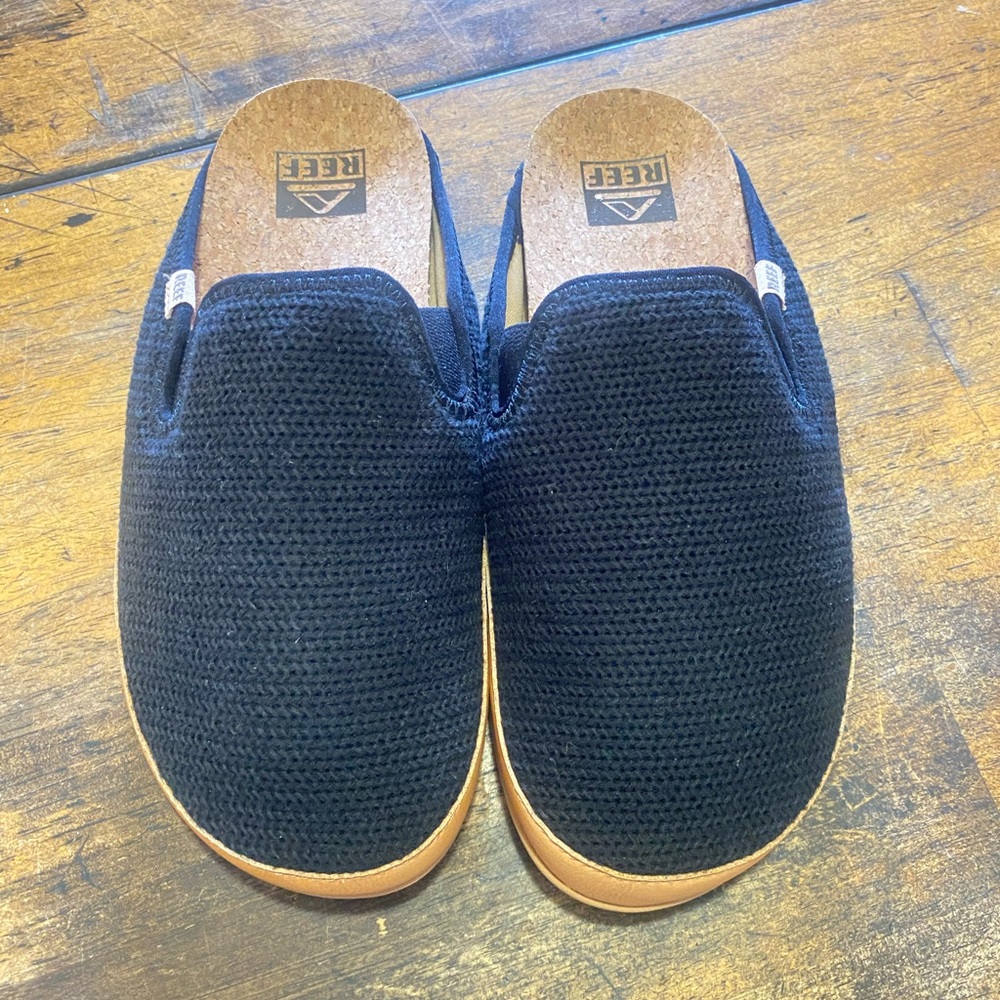 Reef cushion honey black sandal size.6